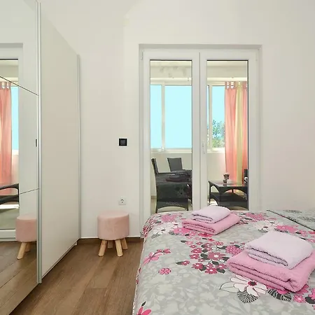 Caleta 1 Appartement *